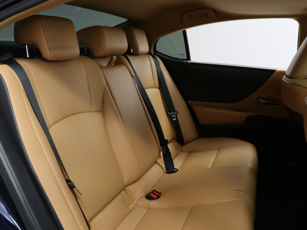 Used 2022 Lexus ES 350 w/ Premium Package FWD image 30
