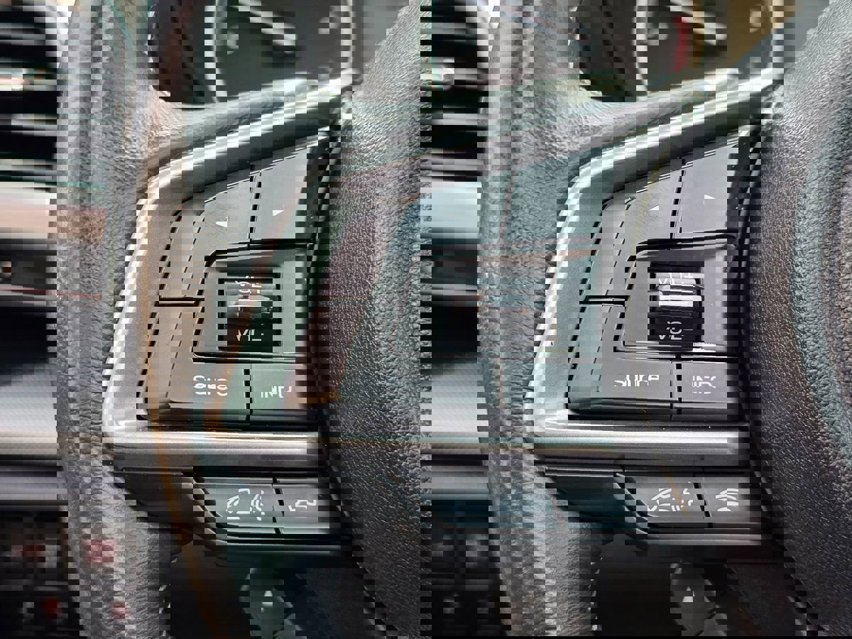 Used 2020 Subaru Forester Limited image 33