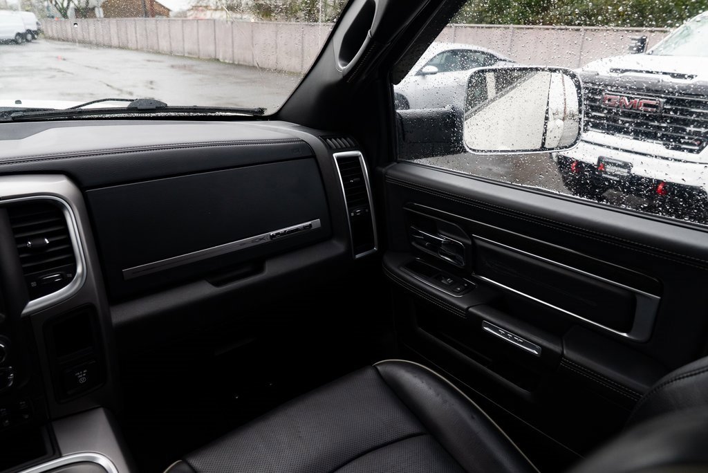 Used 2017 RAM 3500 Laramie Longhorn image 10