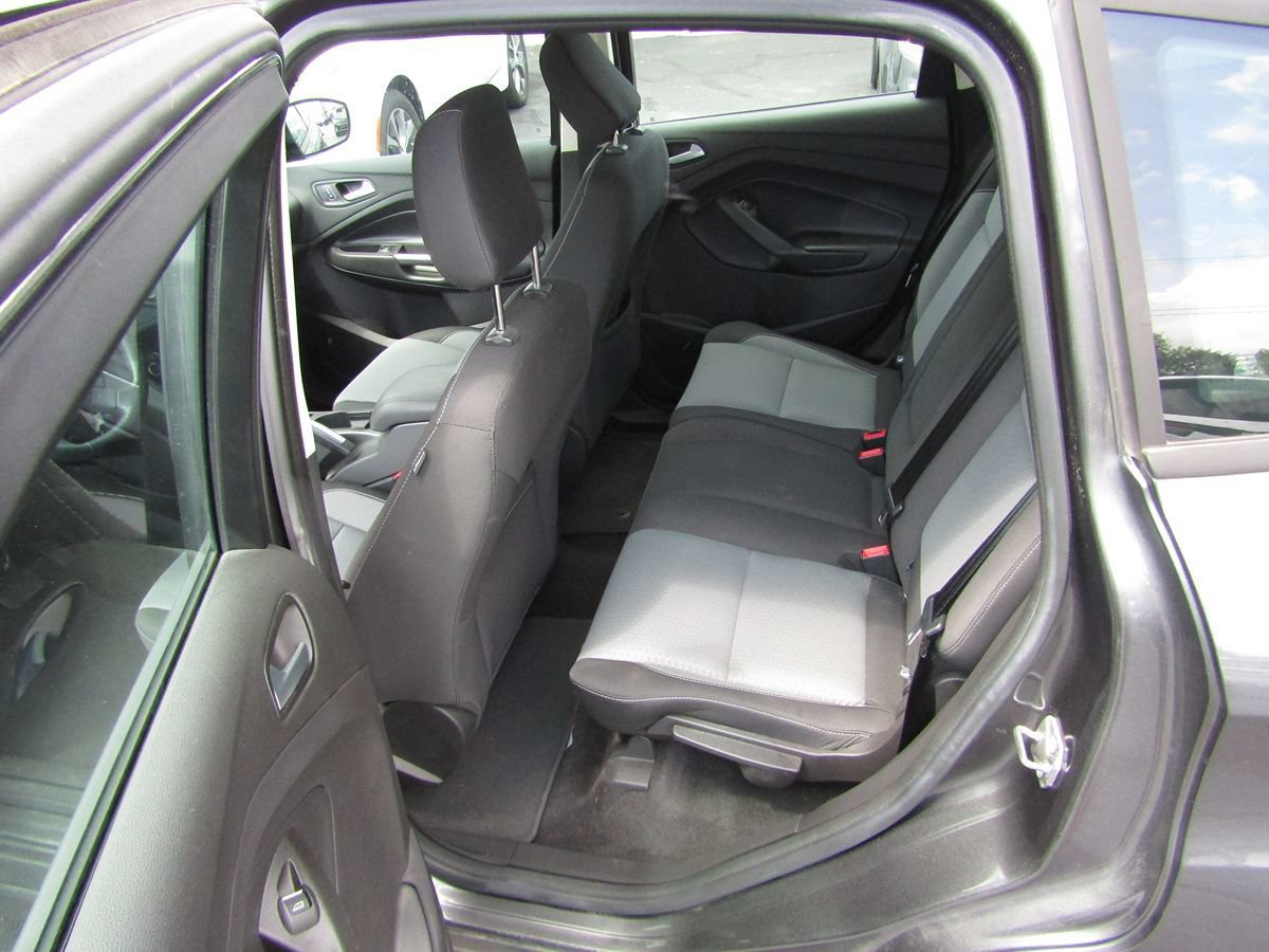 Used 2018 Ford C-MAX SE FWD image 5
