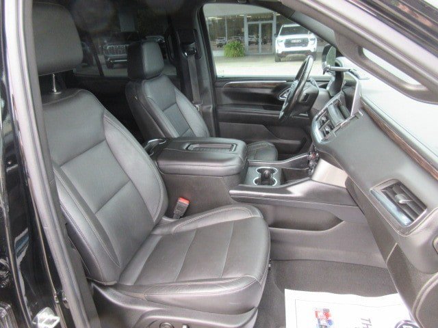 Used 2021 Chevrolet Tahoe Z71 w/ Z71 Signature Package AWD/4WD image 13