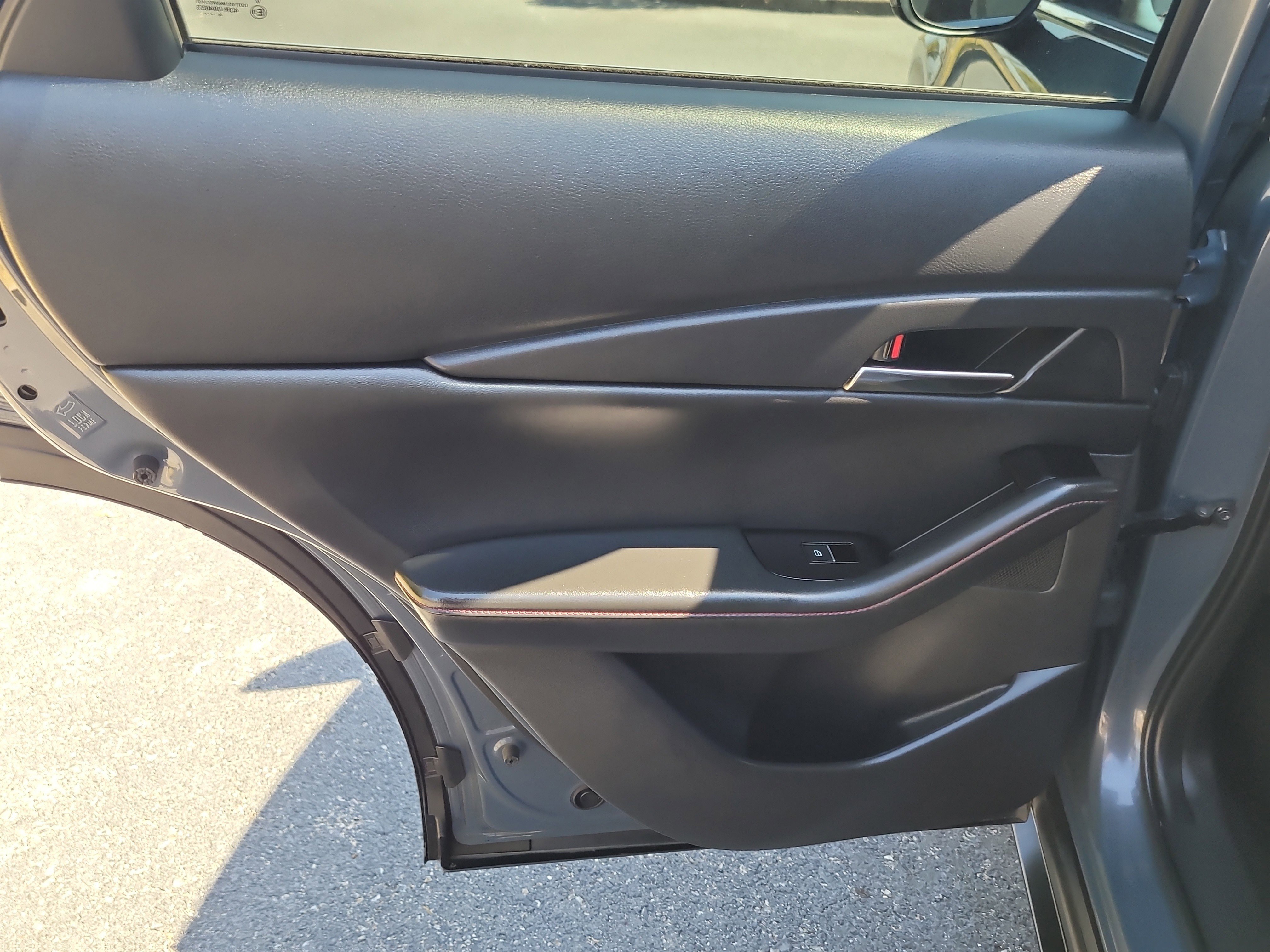 Used 2025 MAZDA CX-30 AWD 2.5 S w/ Preferred Package image 13