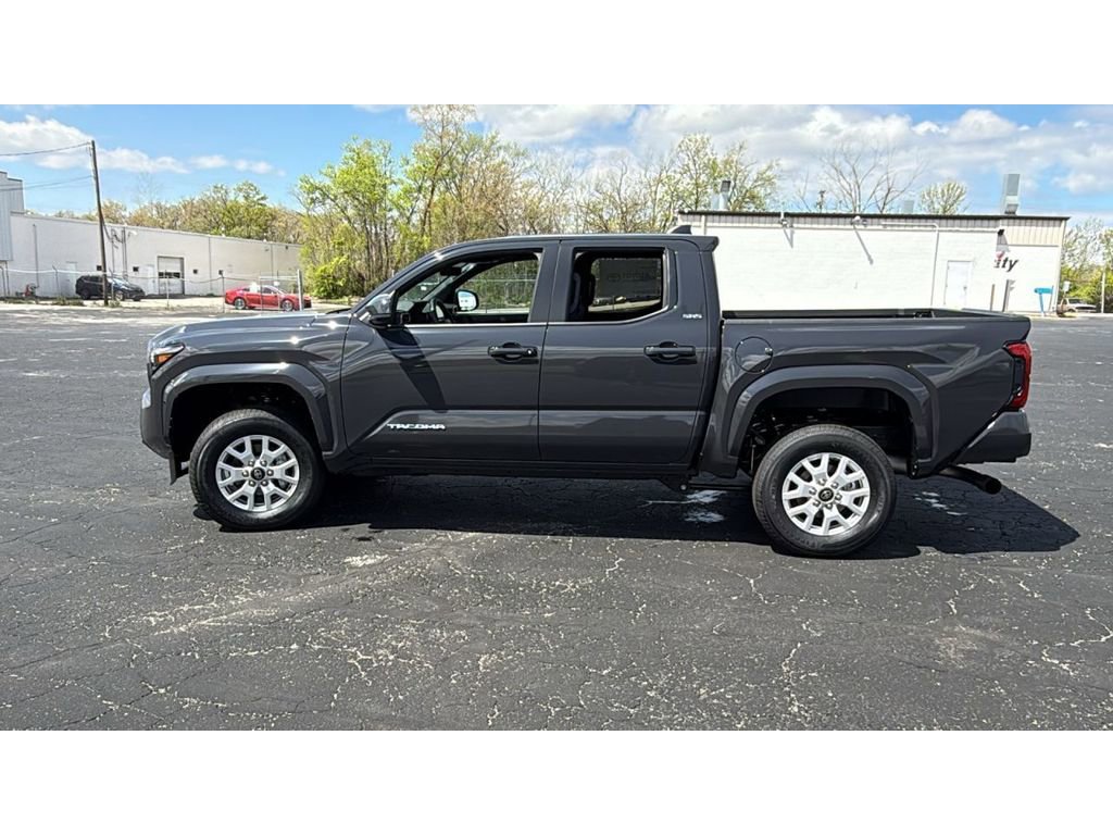 New 2026 Toyota Tacoma SR5 AWD/4WD image 4