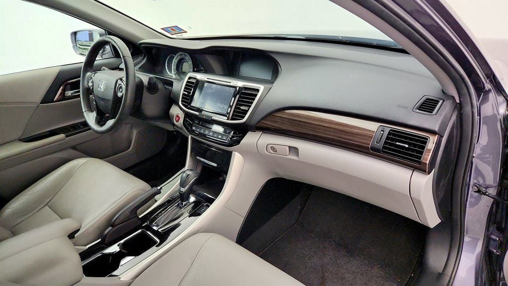 Used 2016 Honda Accord EX-L image 24
