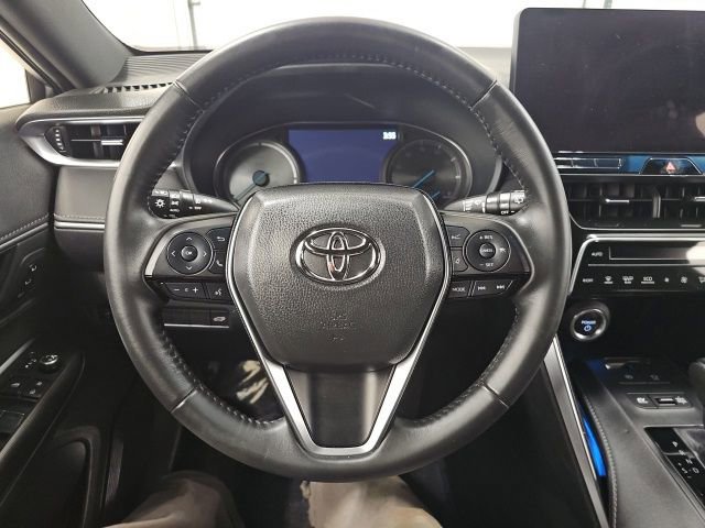 Certified 2024 Toyota Venza XLE image 21