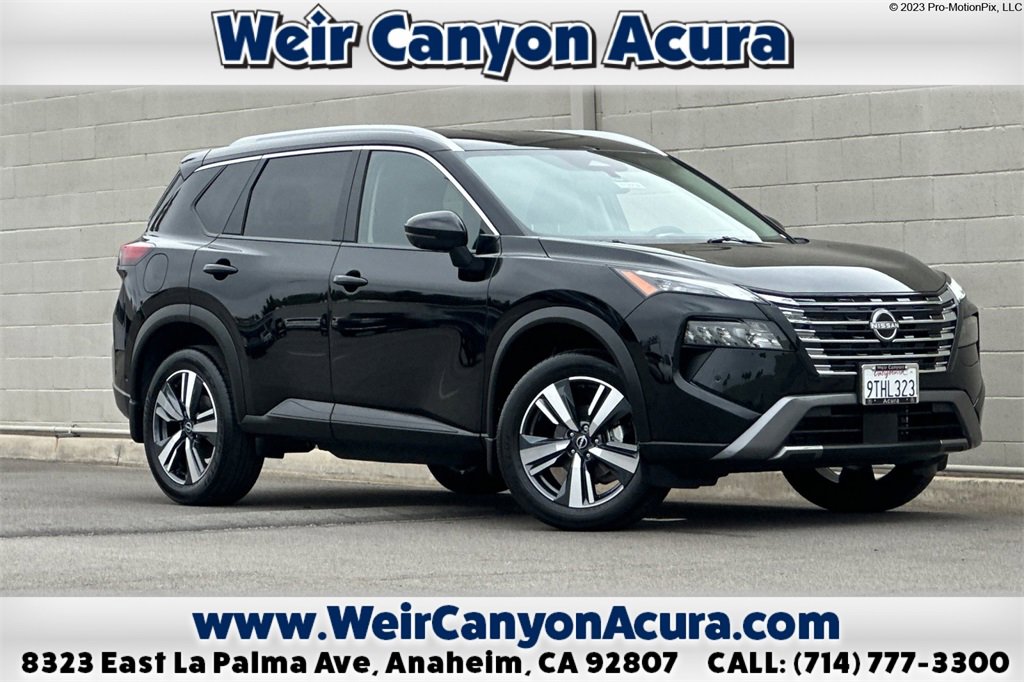 Used 2025 Nissan Rogue SL image 1