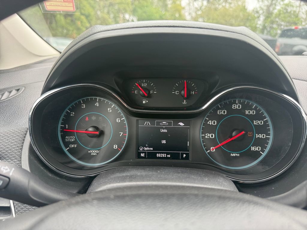 Used 2018 Chevrolet Cruze LS image 13