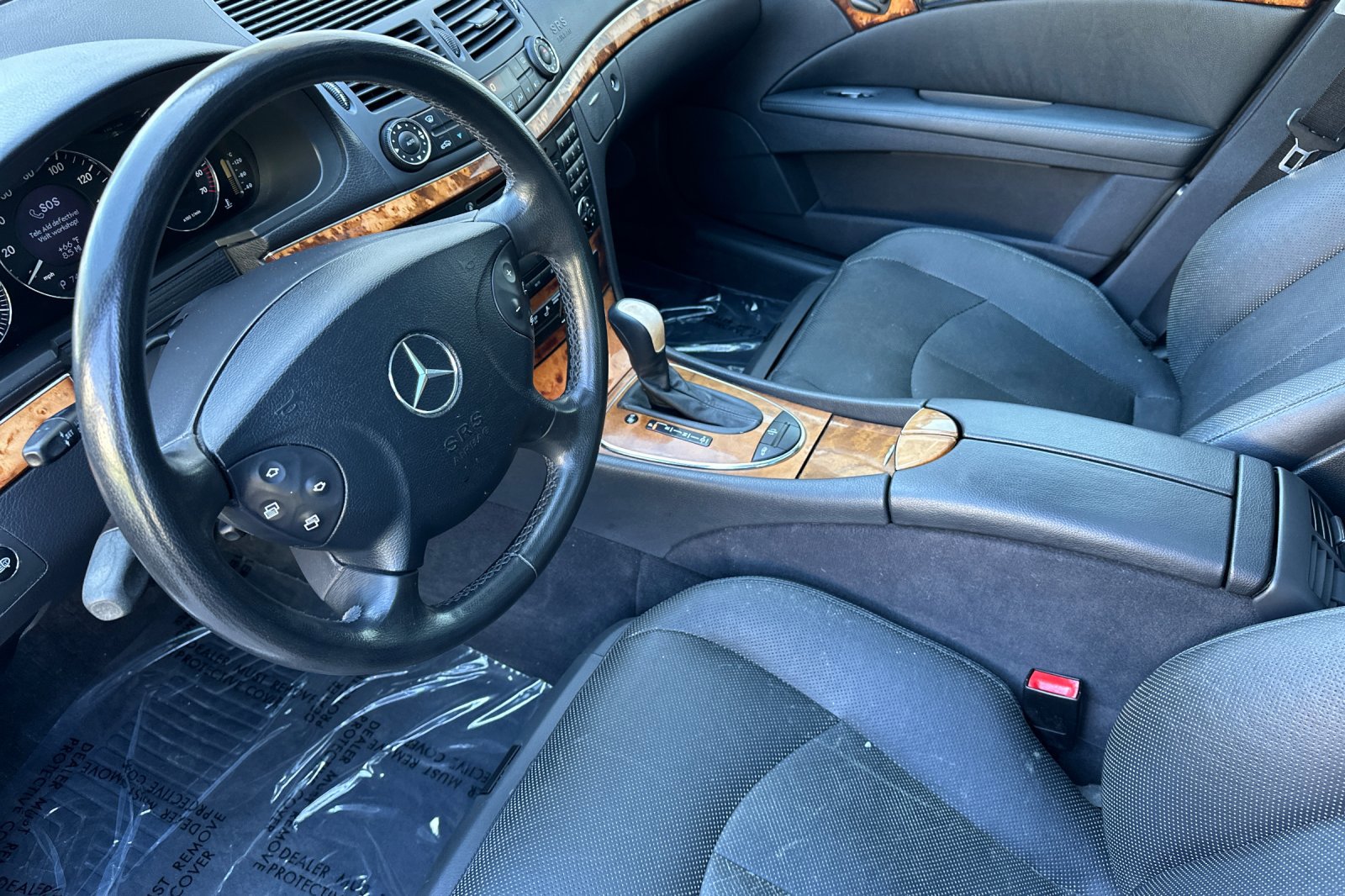 Used 2003 Mercedes-Benz E 500 Sedan image 4