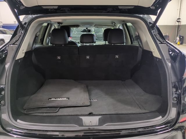 Used 2018 Nissan Murano SL w/ Midnight Edition Package AWD/4WD image 19