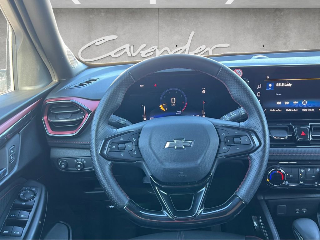 Used 2024 Chevrolet TrailBlazer RS image 21