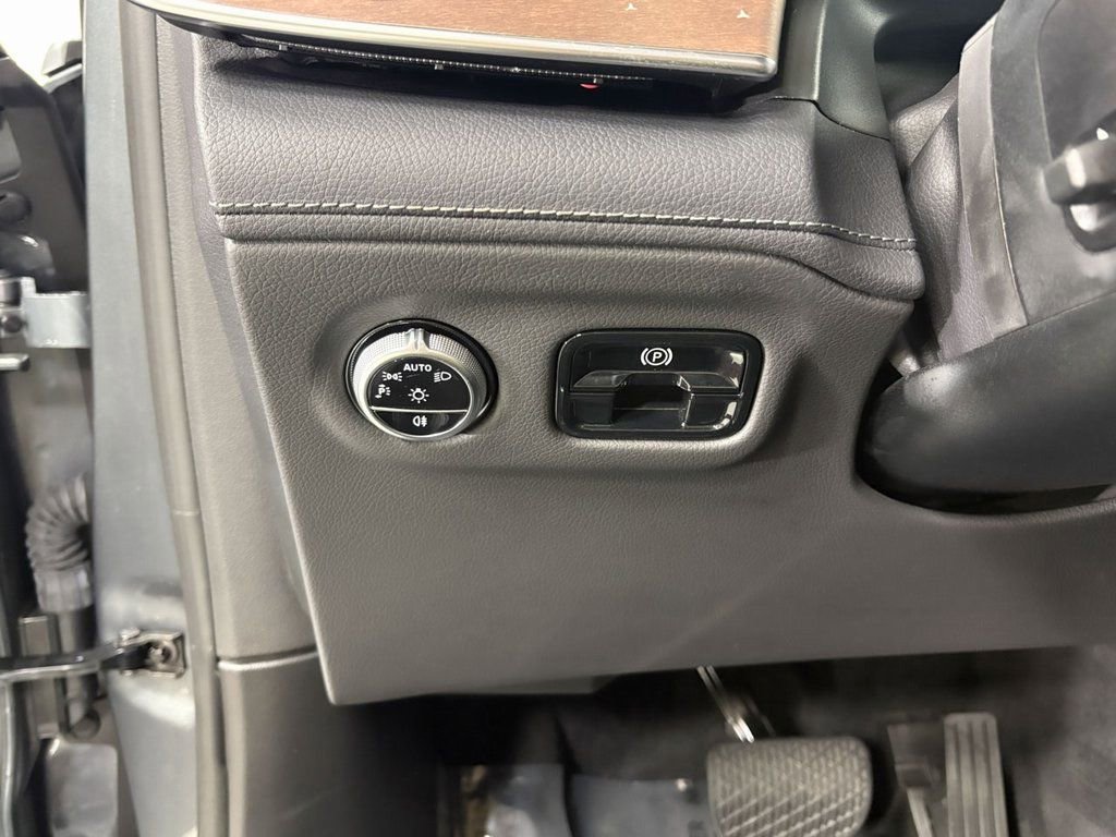 Used 2023 Mercedes-Benz EQE 350+ 4MATIC SUV image 10