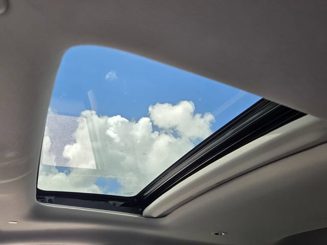 Certified 2025 Acura ADX FWD image 17
