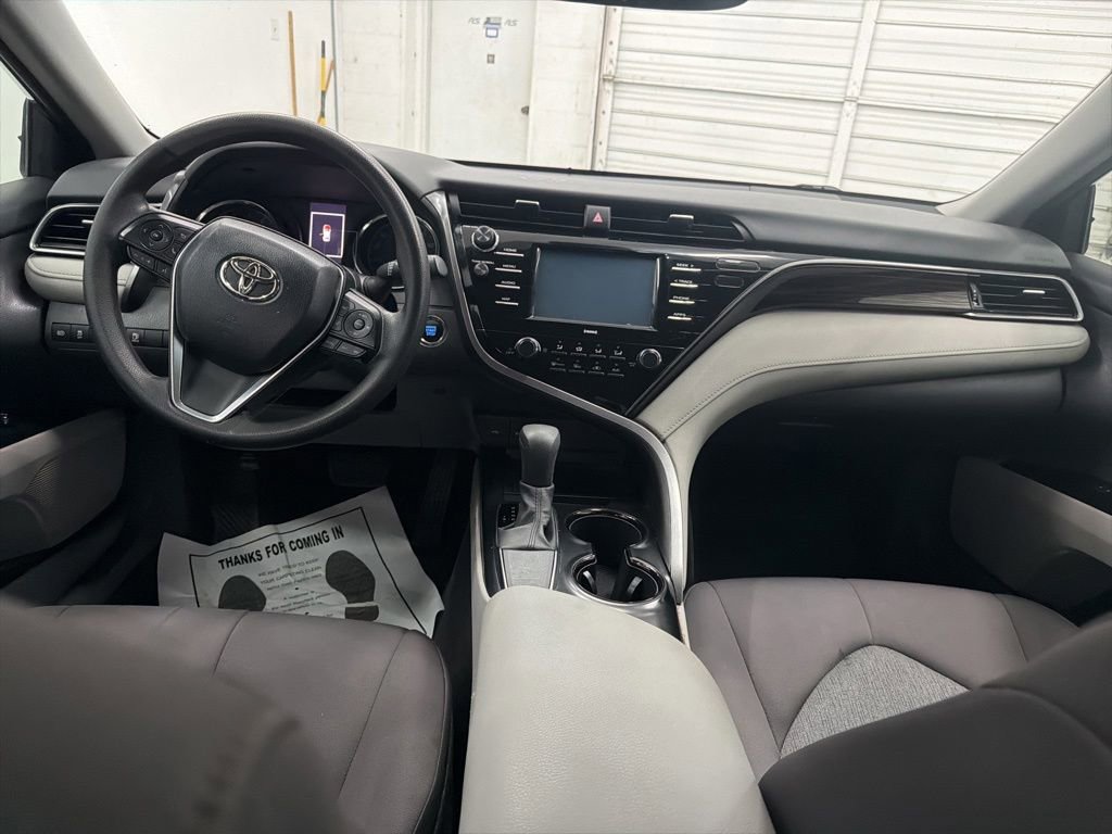 Used 2020 Toyota Camry LE w/ Convenience Package FWD image 23