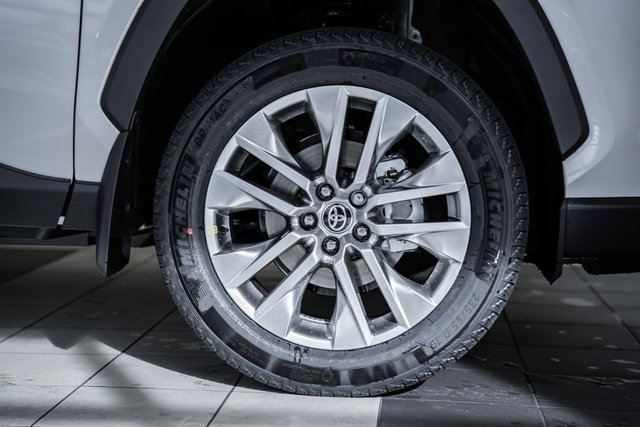 New 2025 Toyota RAV4 XLE Premium image 17