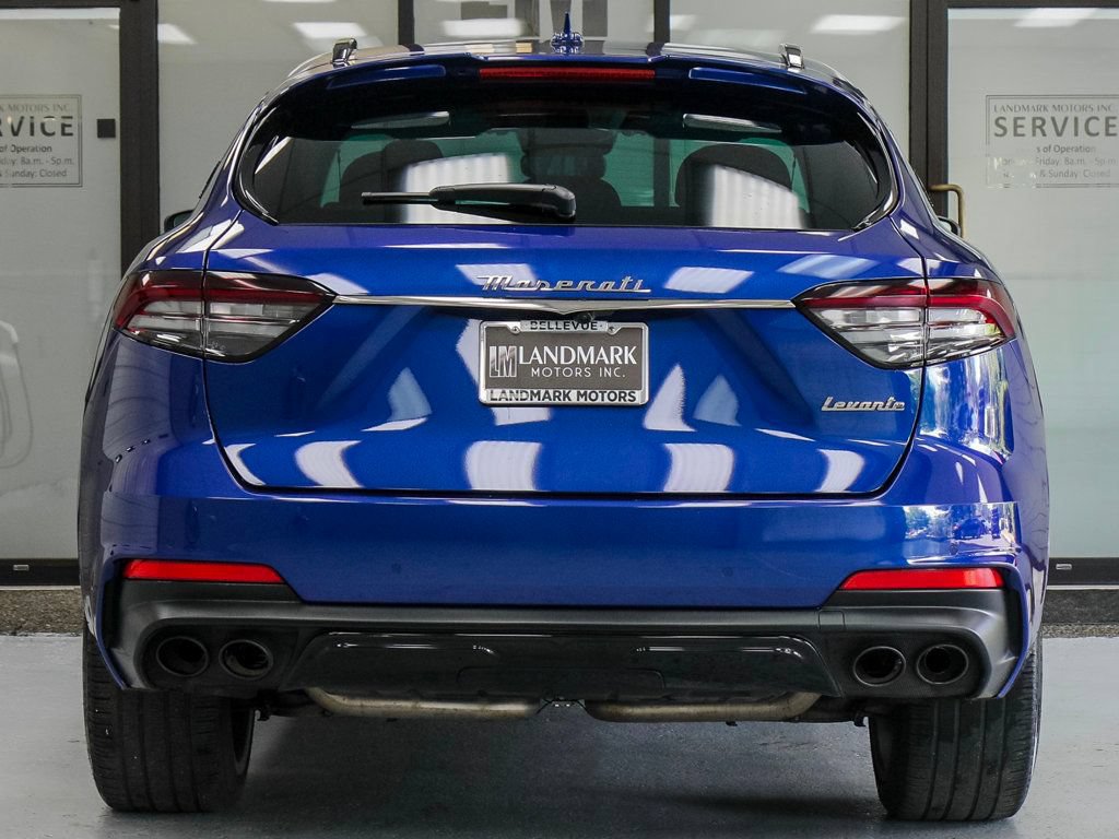 Used 2022 Maserati Levante Modena AWD/4WD image 31