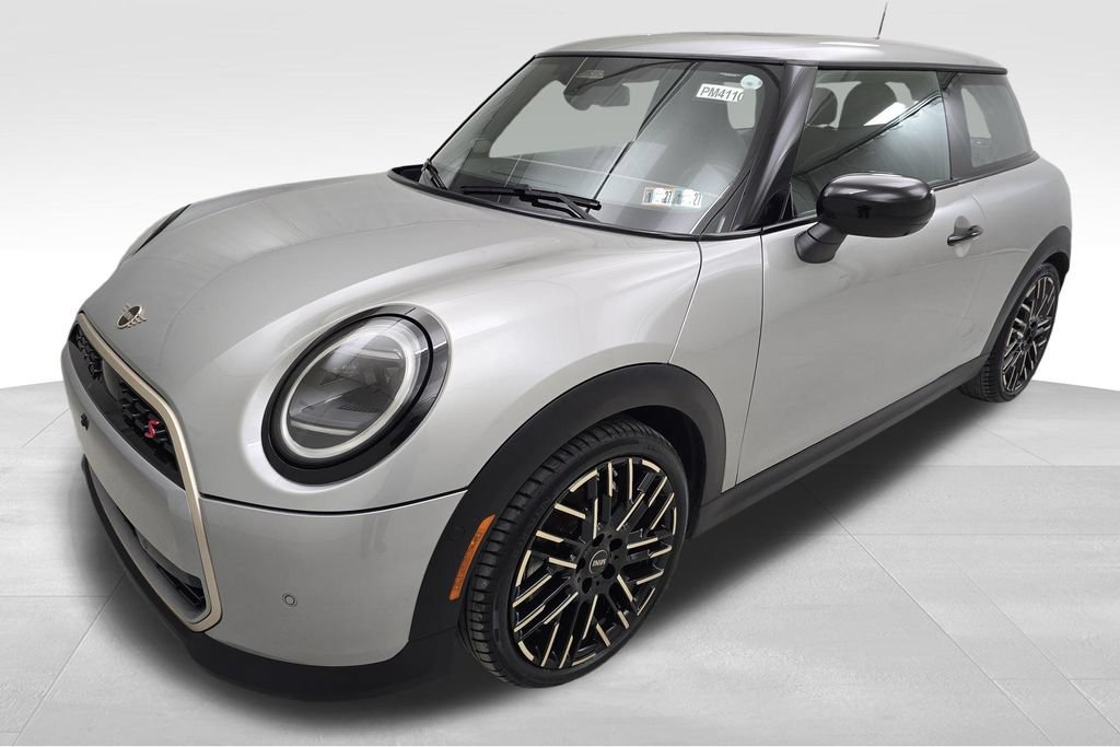 Certified 2025 MINI Cooper S FWD image 5