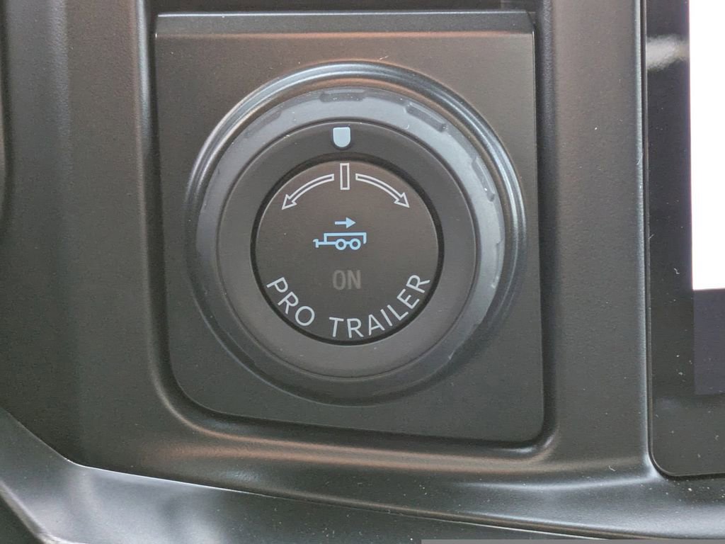 New 2025 Ford F250 Lariat w/ Lariat Ultimate Package image 26