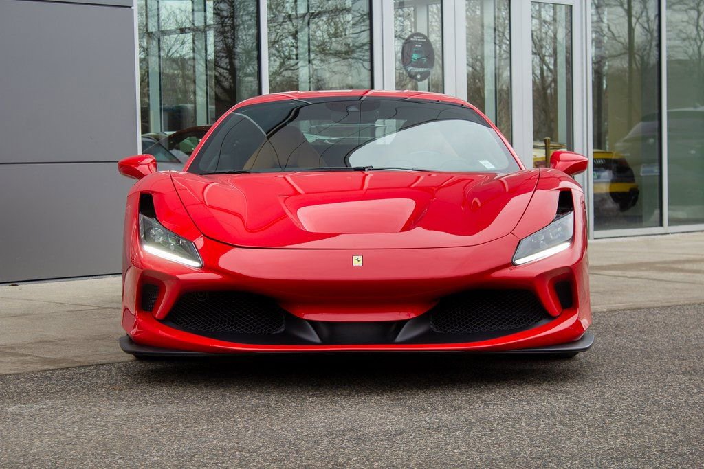 Used 2020 Ferrari F8 Tributo image 2