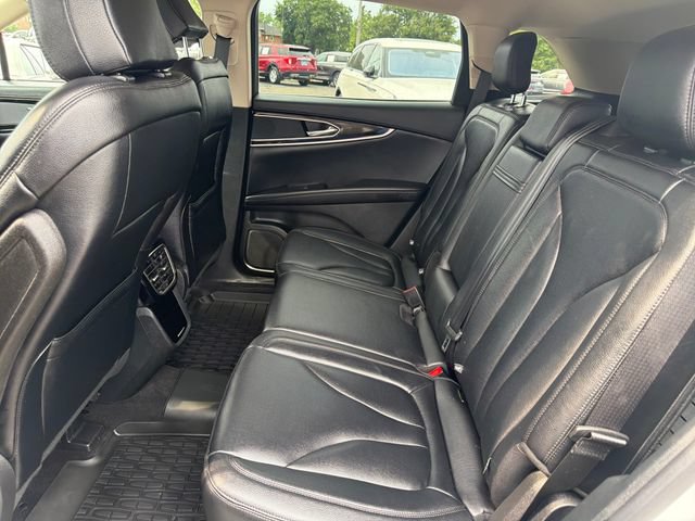 Certified 2023 Lincoln Nautilus AWD image 27
