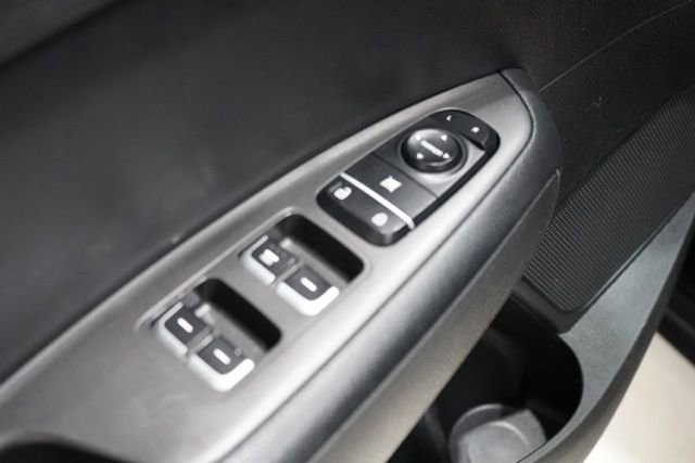 Used 2018 Kia Optima S image 19