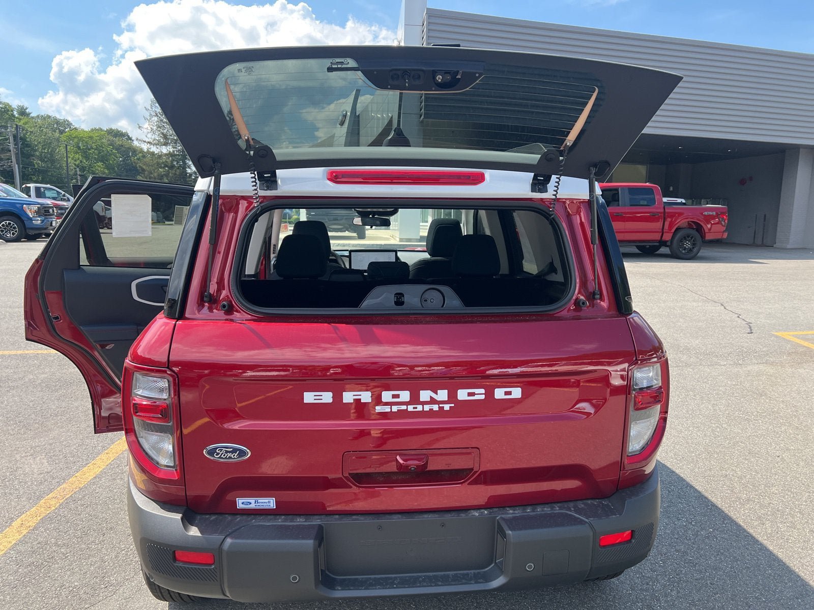 New 2025 Ford Bronco Sport Heritage w/ Convenience Package AWD/4WD image 9