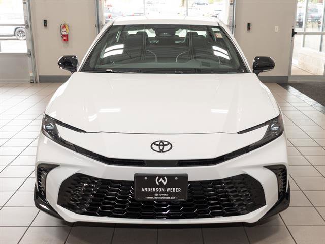 New 2026 Toyota Camry Hybrid image 3