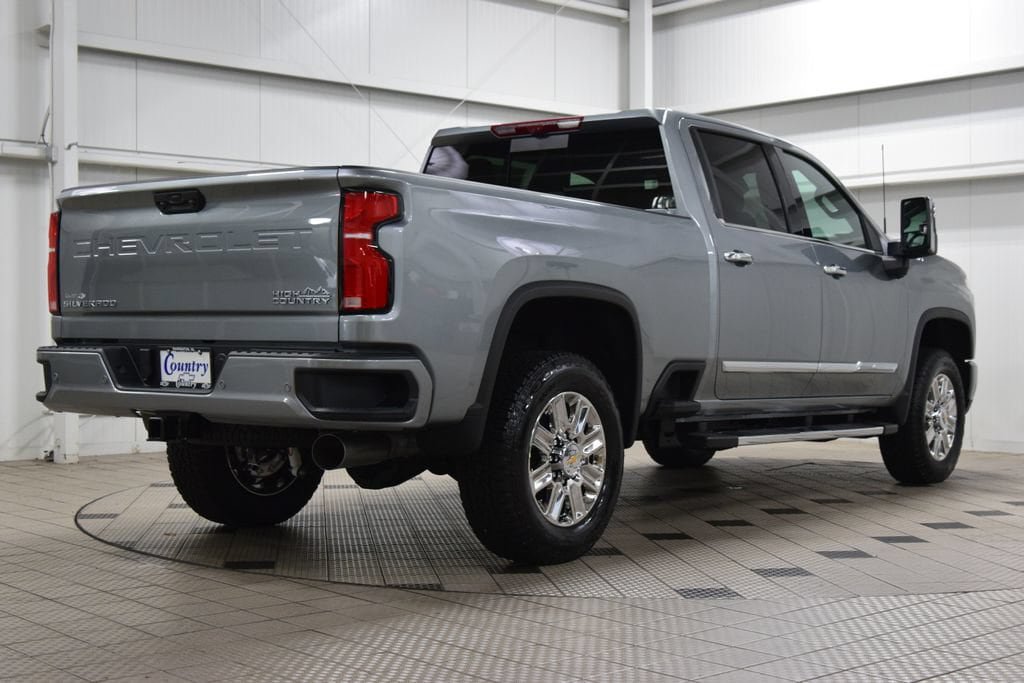 New 2026 Chevrolet Silverado 2500 High Country w/ High Country Premium Package AWD/4WD image 8