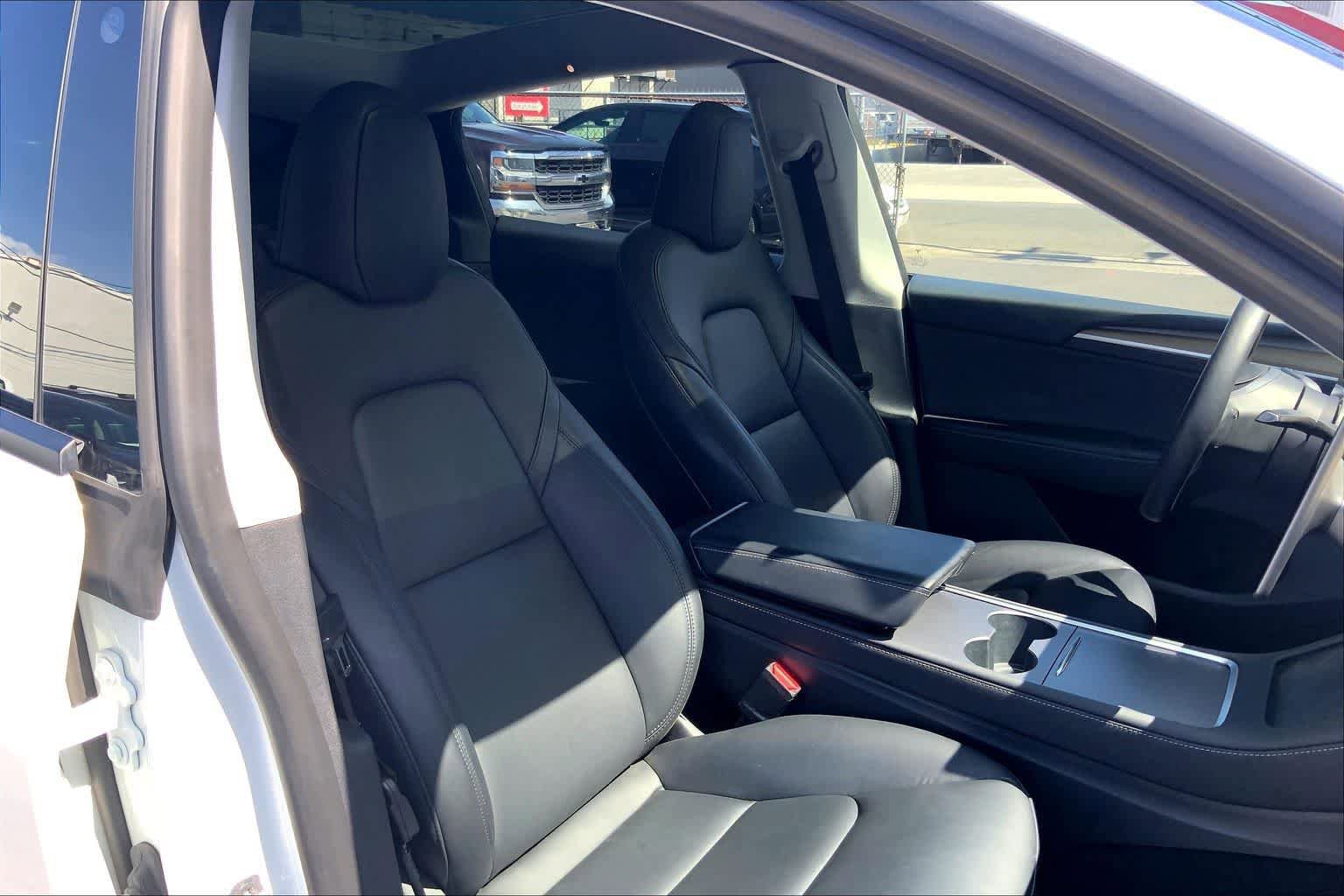 Used 2023 Tesla Model Y Long Range AWD/4WD image 13