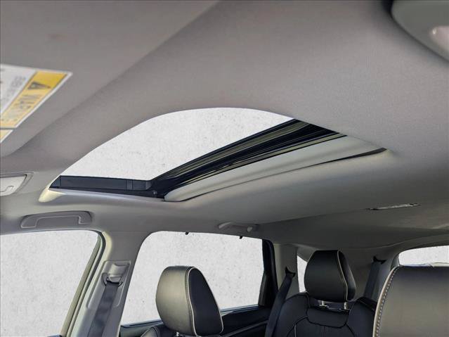 Used 2020 Acura MDX SH-AWD w/ Advance Package image 16