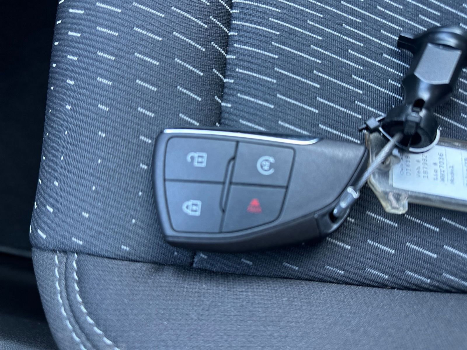 Used 2025 Chevrolet Equinox LT image 22