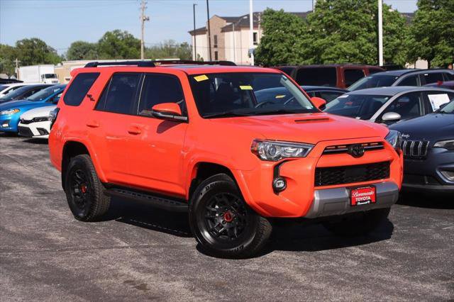 Certified 2024 Toyota 4Runner TRD Off-Road Premium w/ TRD Black Wheel Package (TMS) AWD/4WD image 2