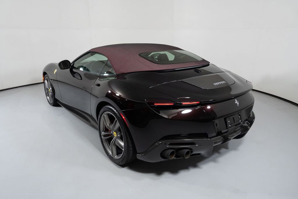 Used 2024 Ferrari Roma Spider RWD image 14