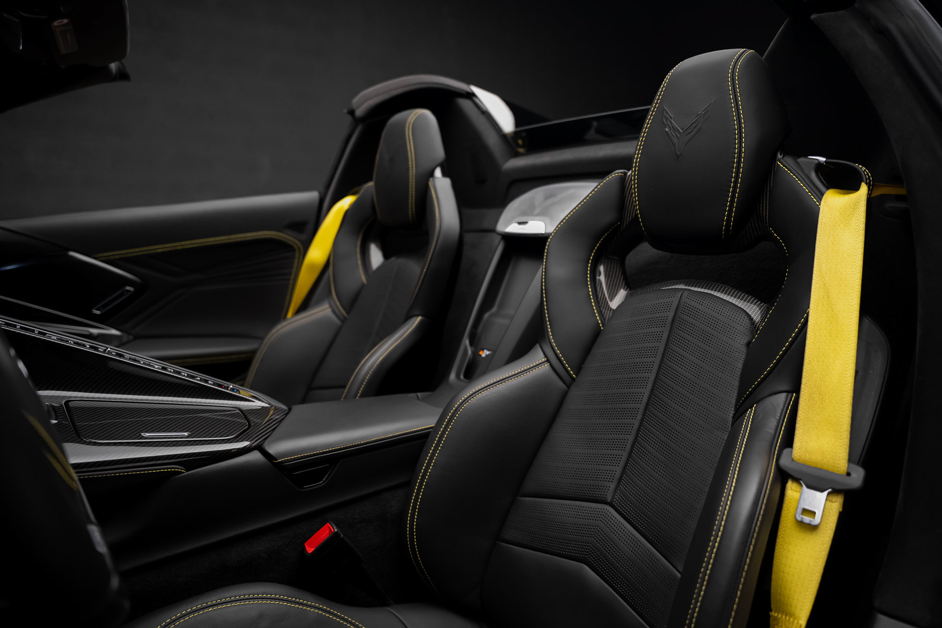 Used 2023 Chevrolet Corvette Z06 w/ Stealth Interior Trim Package RWD image 62