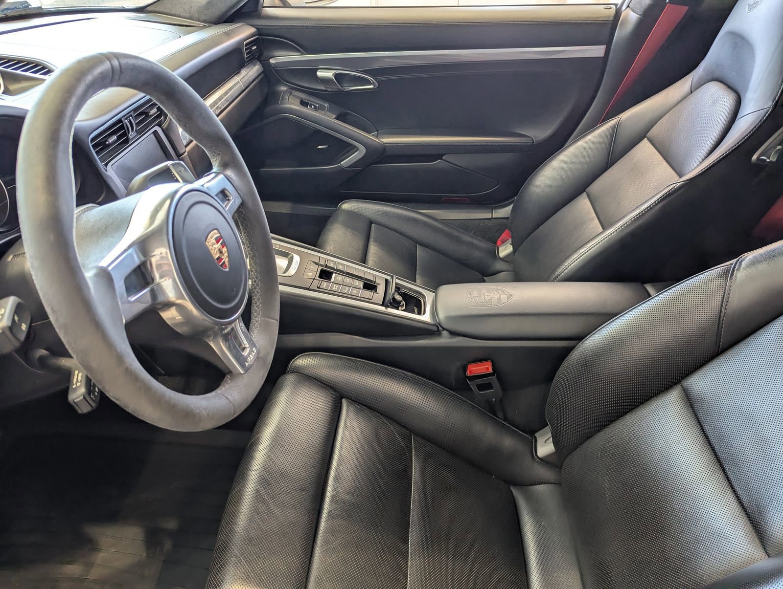 Used 2014 Porsche 911 Turbo AWD/4WD image 21