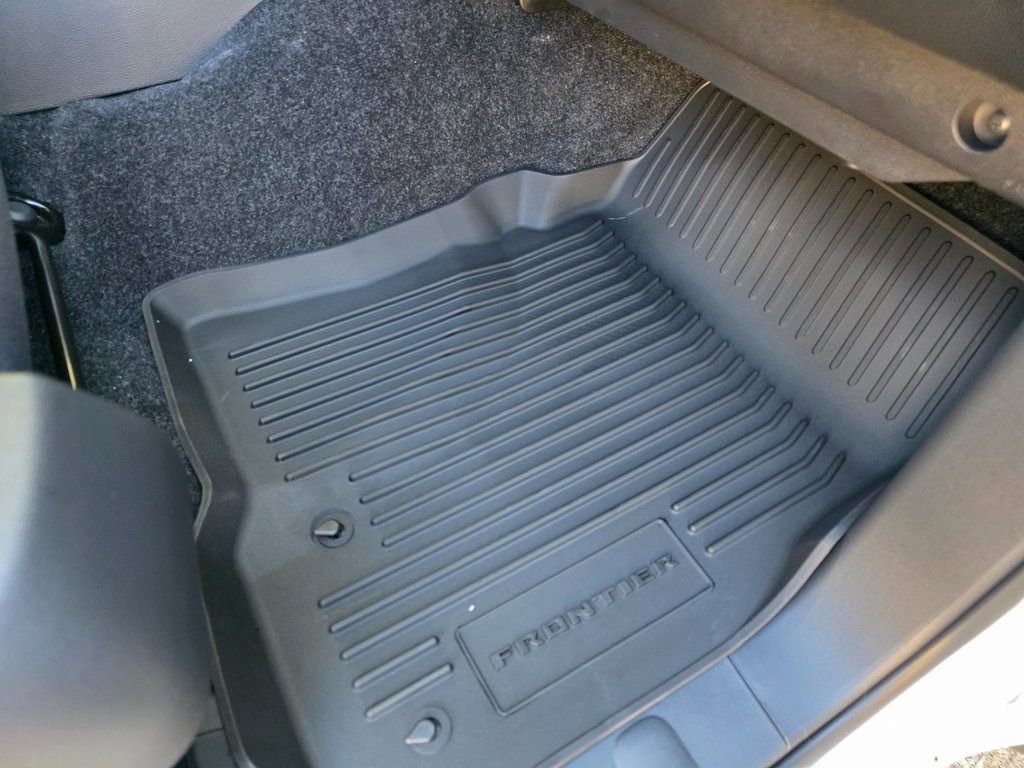 New 2026 Nissan Frontier SV w/ Tow Package image 11