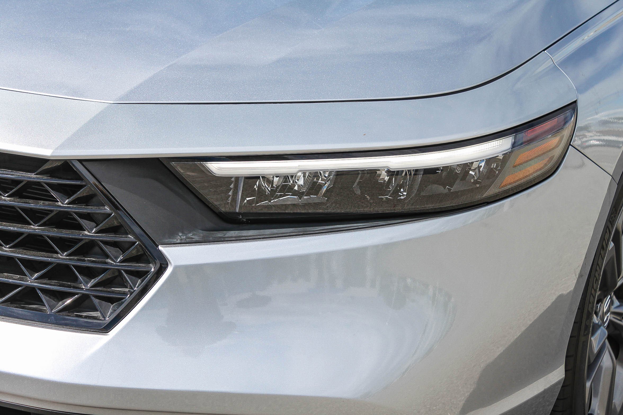 Certified 2023 Honda Accord EX image 5