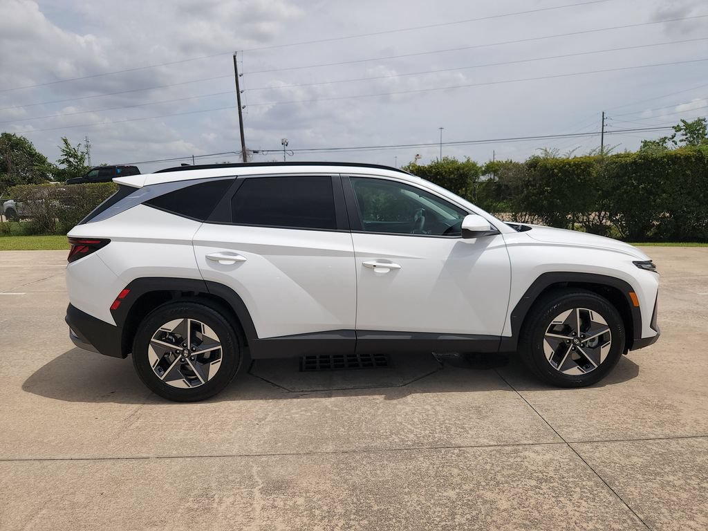 Used 2026 Hyundai Tucson SEL FWD image 4