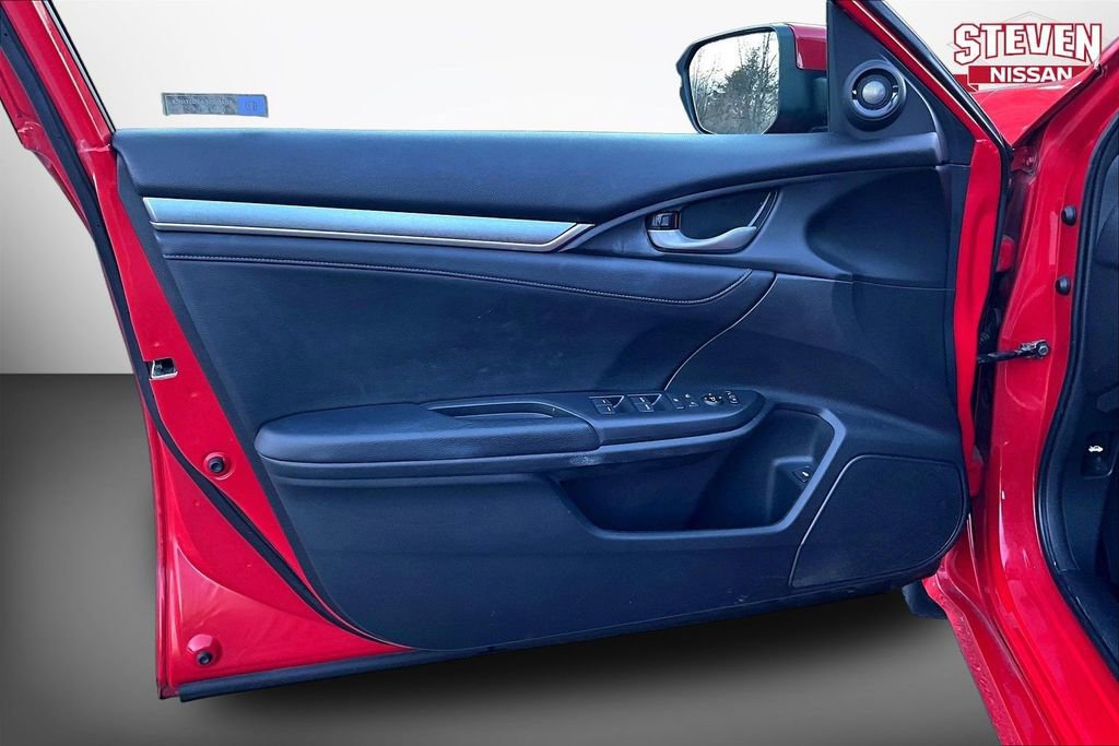 Used 2017 Honda Civic Touring image 19