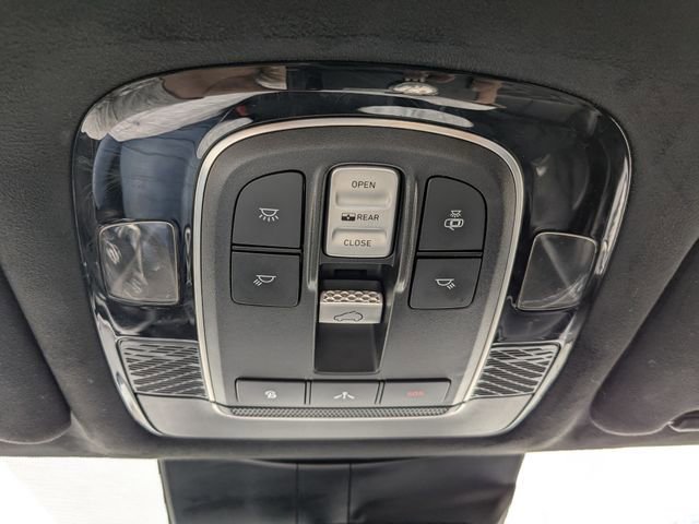 Used 2021 Hyundai Palisade Calligraphy w/ Winter Package AWD/4WD image 35