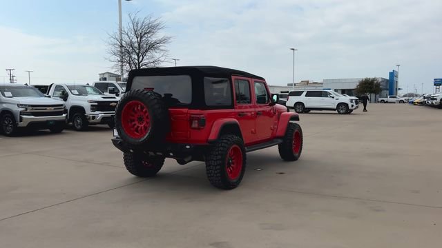 Used 2018 Jeep Wrangler Unlimited Sahara w/ Cold Weather Group image 3