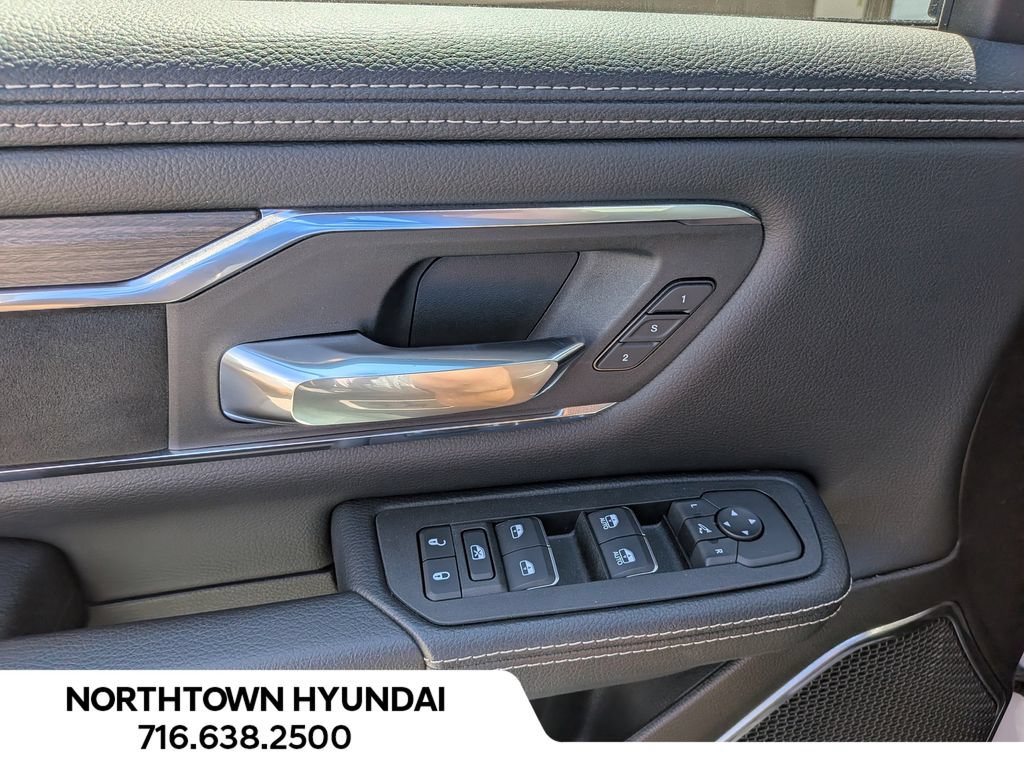 Used 2026 RAM 1500 Laramie AWD/4WD image 29