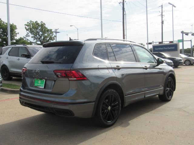 Used 2022 Volkswagen Tiguan SE R-Line FWD image 6