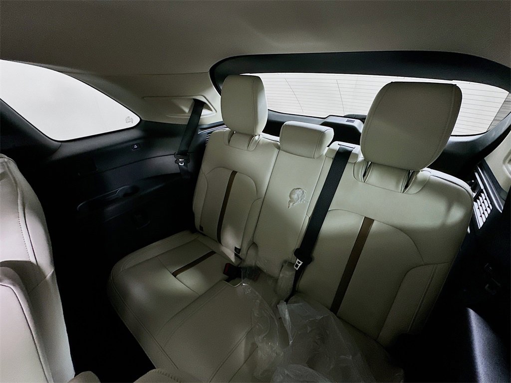 New 2026 MAZDA CX-90 3.3 Turbo w/ Premium Plus Pkg image 4