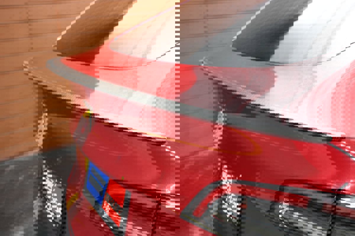 Used 2023 Tesla Model Y Performance image 7