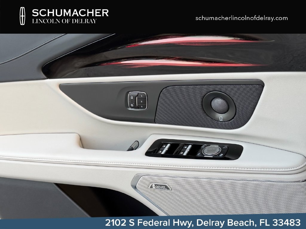 New 2026 Lincoln Nautilus Reserve AWD/4WD image 22