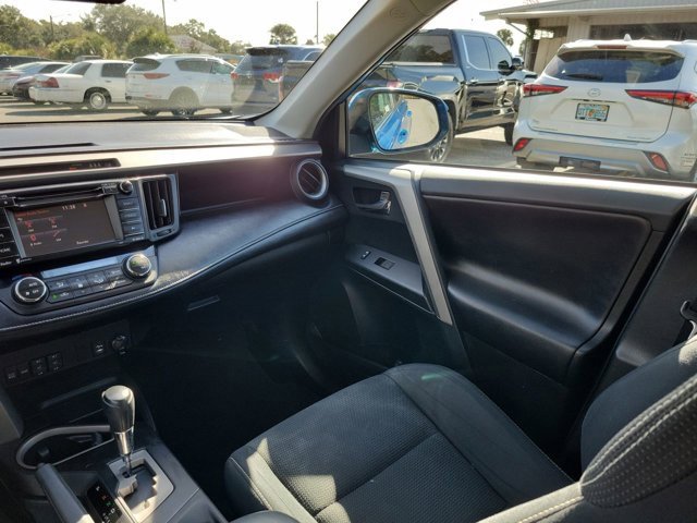 Used 2018 Toyota RAV4 XLE image 23