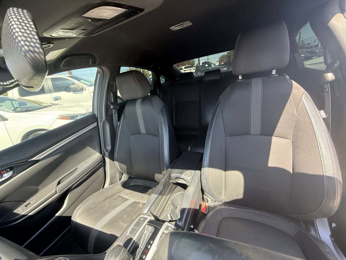 Used 2021 Honda Civic Sport image 12