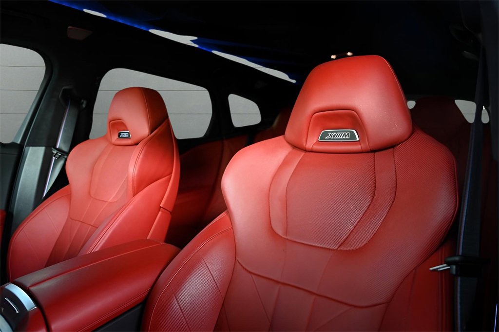 Used 2023 BMW XM image 2