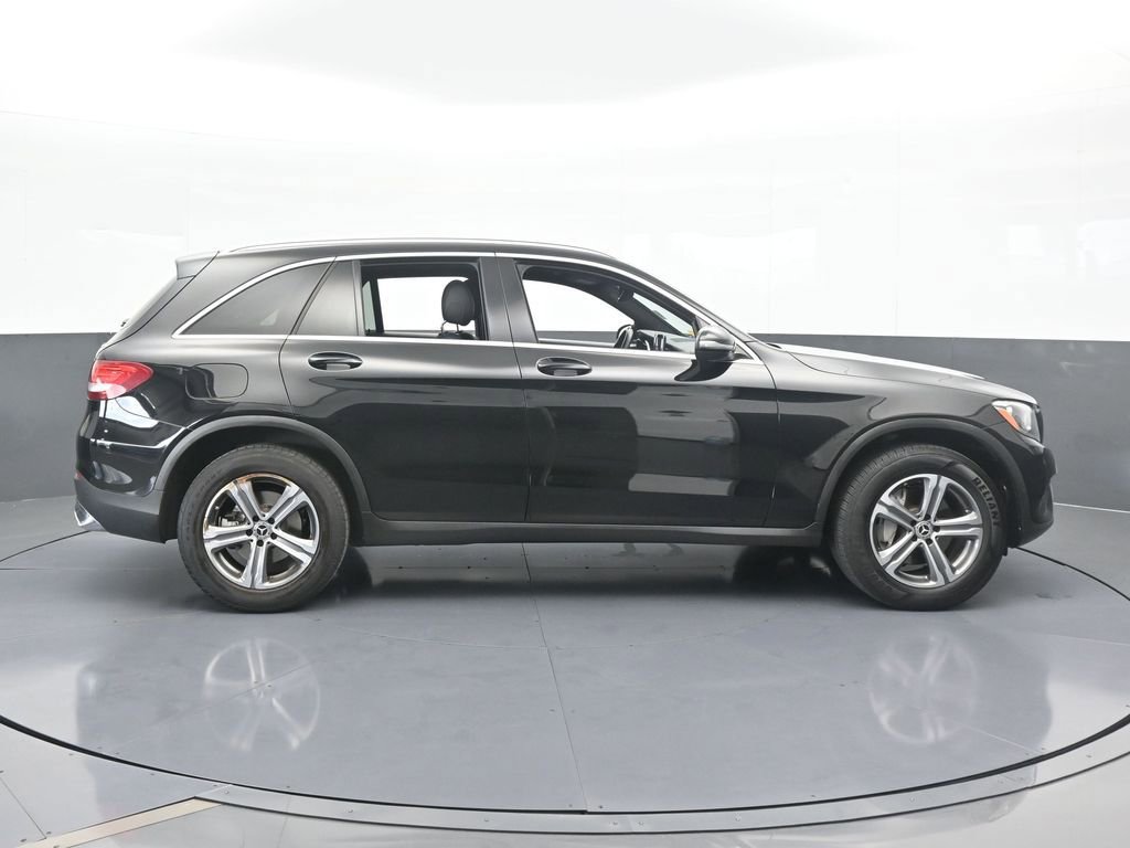 Used 2019 Mercedes-Benz GLC 300 4MATIC image 7