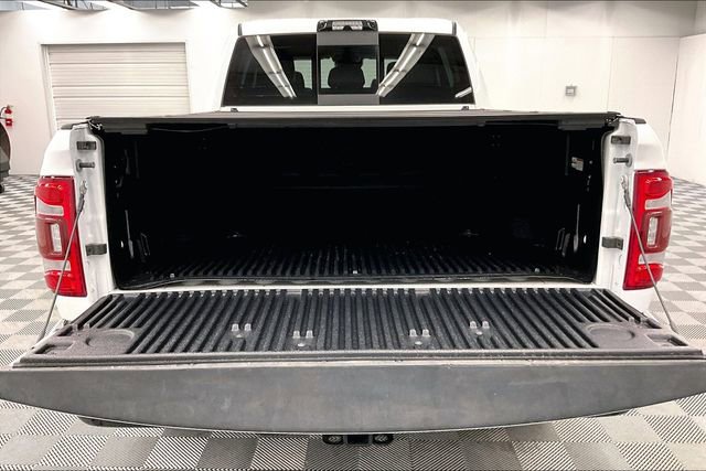 Used 2024 RAM 2500 Laramie w/ Safety Group image 32